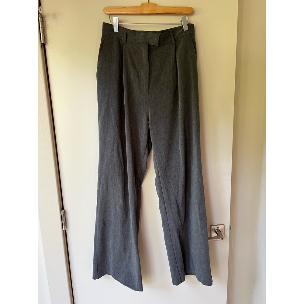 Djerf Avenue Grey Favorite Pants sz M